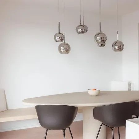 Sunny Duplex Penthouse, Close To Beach, Parking Apartment *