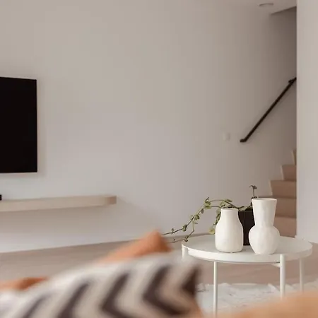 Apartment Sunny Duplex Penthouse, Close To Beach, Parking *